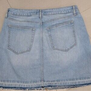 LOFT Light Blue Denim Skirt mini skirt,size 6